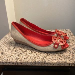 Canvas and poppy red Tory Burch wedges.